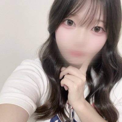 _81tuki's profile picture. 150cm🦋天然ふわふわIカップ🦋DM返信してないです同業の方お兄様仲良くしてください🫶🏻