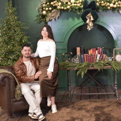 _feeerlopezp's profile picture. it’s me, hi, i’m the problem, it’s me