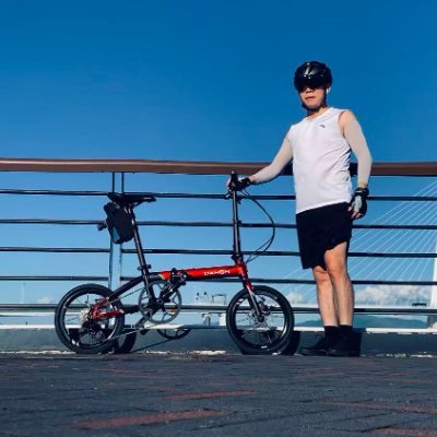 dongo_the_guy's profile picture. mainly developer, engineer, sometimes aquascaper and mountaineer