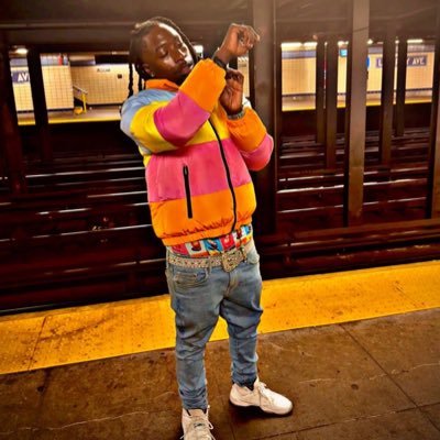 Sam_Unasti's profile picture. 🎈IG:Unasti_Sam 🎈 https://t.co/Cpf8gdCIFl