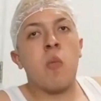 elneneWwwW's profile picture. 