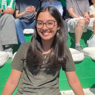 lzbuchebuan's profile picture. futura jornalista