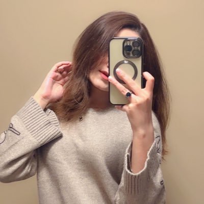 Syedaaa__110's profile picture. Alhumdulillah🤍