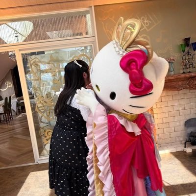 Moeyq3x's profile picture. 食べる事が好きです🍽️ぽっちゃりでも許してください🐷