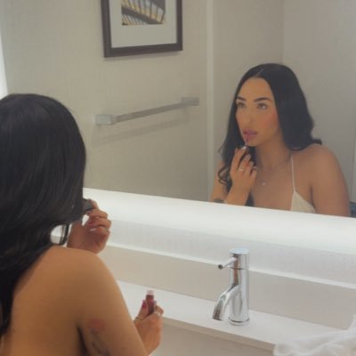 knockoffmegfox's profile picture. ★★★★★ Blessed and highly favored THIS IS MY ONLY ACCOUNT