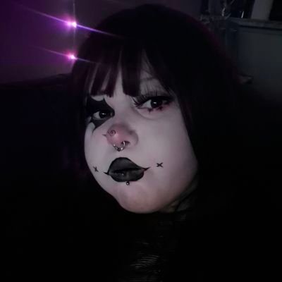 cutegothcrybby's profile picture. 