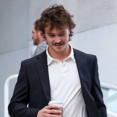 allstarhughes's profile picture. 