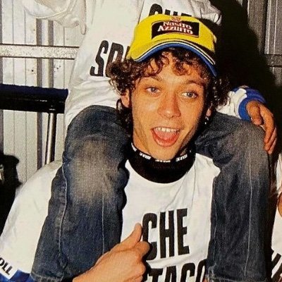 kmartmicroceleb's profile picture. 