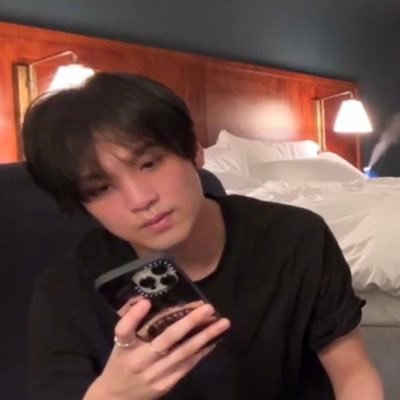 artfullsun's profile picture. taste, track 5