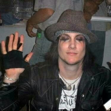 crazedfreakk's profile picture. Hellooo!! I'm Crazedfreakk!! :D
Not Often post here at once.. 🙏🏻
A7X 1st BIGGEST FAN 😼
metalhead artist !! :p