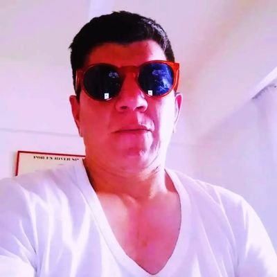 DjGBrussino's profile picture. 𝐑𝐄𝐒𝐈𝐃𝐄𝐍𝐓
@CrobarClub ,  #CrewSavage ,  #RioElectronicMusic. Etc .