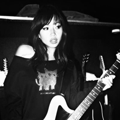 hibabe01920's profile picture. im just gonna say whatever i want in this account.