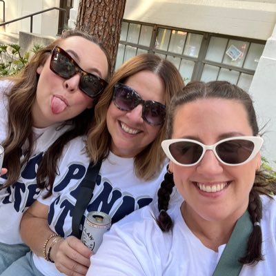 mjzhart's profile picture. 