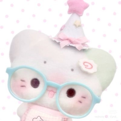 mejamyjah03's profile picture. “ʜᴏᴡ ᴅᴏ ɪ ꜱᴛᴏᴘ ʙᴇɪɴɢ ᴀ ꜰᴀɴ, ᴡʜᴇɴ ᴍʏ ᴏɴʟʏ ʟɪɢʜᴛ ɪꜱ ᴛʜᴇ ᴀʀᴛɪꜱᴛ?” ✩‧₊˚ ꒰🍦꒱ ꒰🍅꒱ 𝜗𝜚 ˚ ⊹ 𝐋𝐘𝐊𝐍🐺