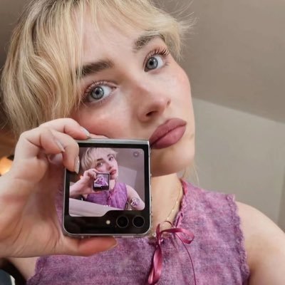 slmpckins's profile picture. 𑣲 pais 𝄞 adhd 𓈒 libra 𓈒 entp | pretty girl ave ♡