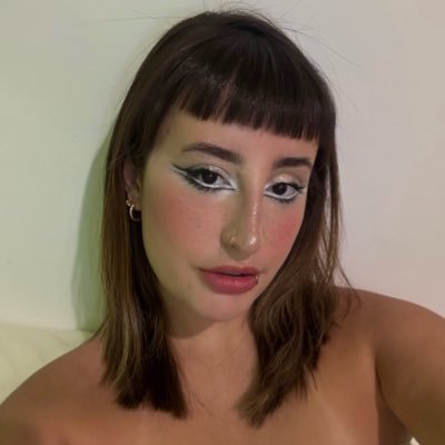 myheadnmyheart's profile picture. ✧ ⋆ ⊹ * psicóloga tcc, pós-graduanda em neuropsicologia e psicopatologia ✧ ⋆ ⊹ *