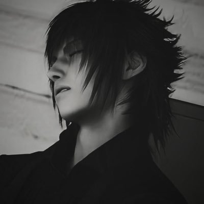 lclzae's profile picture. @piercetheveil | #obslove | #cigarrotwt