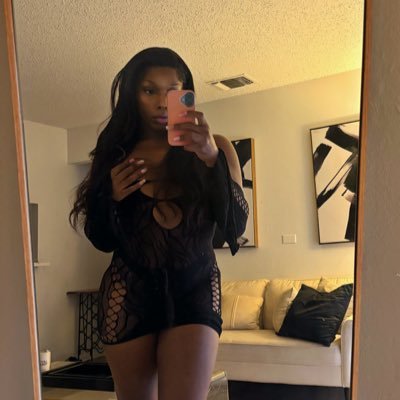 DoseOfLiyah's profile picture. 