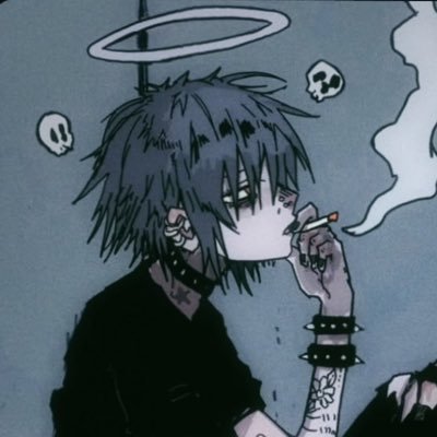 seejayxo's profile picture. 🦇 | @burnoutarchive