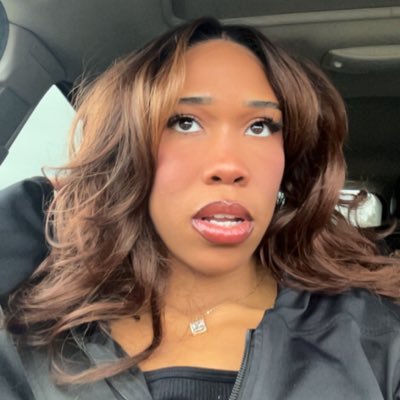 averiinstigates's profile picture. i know what i typed you don’t have to show the screenshot