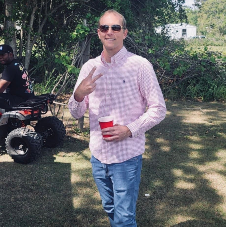 RealJeffBassett's profile picture. 44 I’m New Here. Not A Bot ✝️ 🇺🇸 🏈