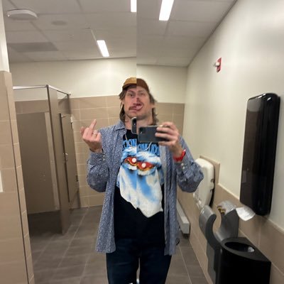 rhinotary's profile picture. 