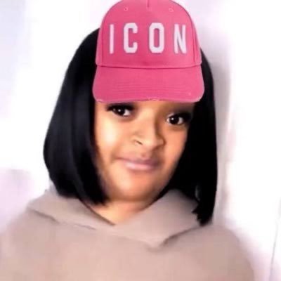 definetae's profile picture. #Queen Of Define.