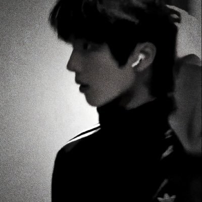 PP4QK3RR's profile picture. แพคเกอร์ (n.) พี่เหมี่ยวเพี้ยน