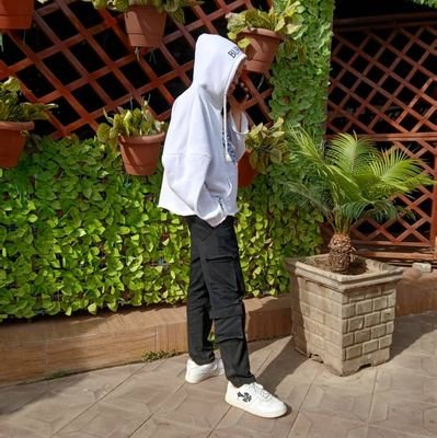 freshy21323705's profile picture. love yourself and love orders 
I boast tvl volume on all cex and Dex chain dm my soul is Madrid my face is Barca