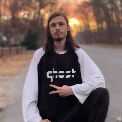 Raz0rArmy's profile picture. Cringe Master For @GhostGaming | 3M+ YouTube | @GfuelEnergy Ambassador Code "Razor" | Code “Raz0rArmy” Fortnite shop | Business/Sponsors - Raz0rArmy@outlook.com