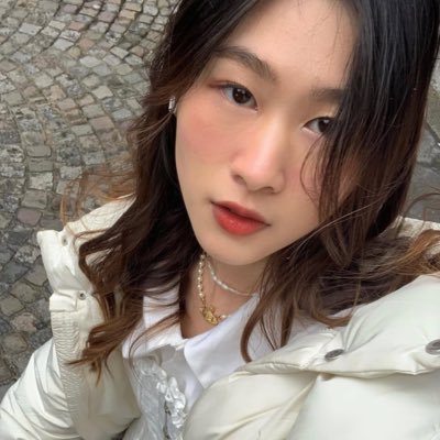 graceromichan's profile picture. my precious 🦮🐶 @khamiin__ @nampkwan ♡