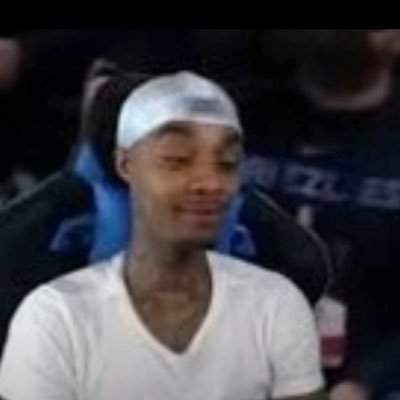 kidneyfai1ure's profile picture. 