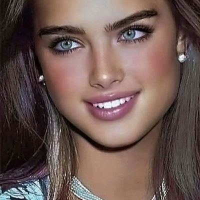 AngellBellaroux's profile picture. Born to Shine ✨️
🤩💞