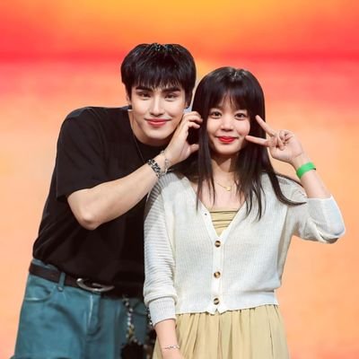 UPPOOM_Eiphyu97's profile picture. 💚UPPOOM💚💛JOONGDUNK 💛
                                            🩵PEARLPEAK🩵