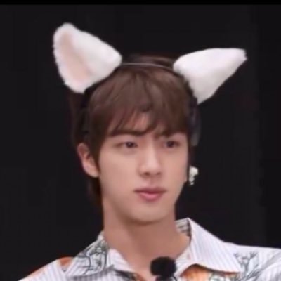 WeweweWwer58017's profile picture. 