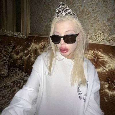 YashaLava33's profile picture. 19y, Lily Calloway is my mom🌺 Lizzie Young 🐍 💖 Skylar Meadows.. Mitglied #AfD. Amelia und Lily Mama 🍅 🍋 💍