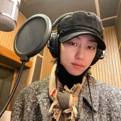 thangyulogy's profile picture. I have contacted an etsy witch to put a curse on everyone who annoys me on twitter dot com