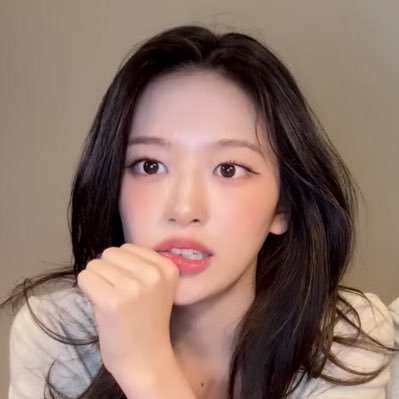 Coisher's profile picture. ❤ Chaewon ★ Yujin ★ Yuri ★ Nana ❤

Admin for the Chaewon and IZ*ONE Discord Servers:

Chaewon: https://t.co/3hFc7ziIUC

IZ*ONE: https://t.co/aIFbeGAQv7