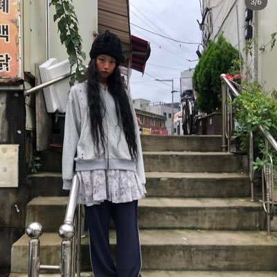 bebelEriku's profile picture. N.E.R.D & ニュージーンズ