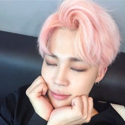 weejmn's profile picture. ♱