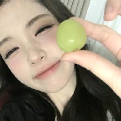 realnyaong's profile picture. I respect you Elon You’re the best person in the world