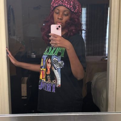 AMIAHYVONNE's profile picture. RUNNER
