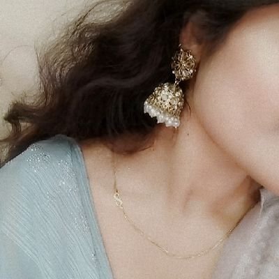 Annju_here's profile picture. 