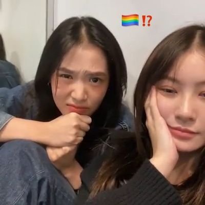 winxladynoir's profile picture. proud lesbian who loves women 🩷