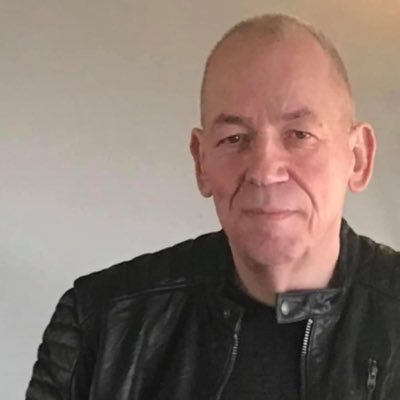 Hennie2025's profile picture. Als de stroom uitvalt...mag ik dan bij jou ?