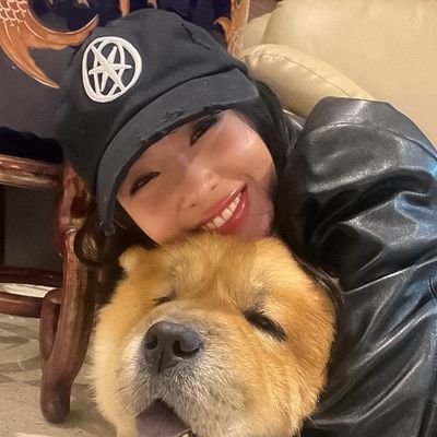 favsbegin's profile picture. 