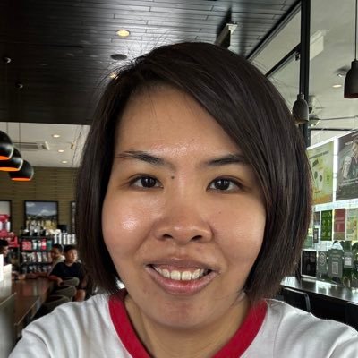 deedragongirl's profile picture. 𝙰𝚌𝚝𝚒𝚟𝚒𝚜𝚝 𝚙𝚑𝚘𝚝𝚘𝚐𝚛𝚊𝚙𝚑𝚎𝚛, 𝚍𝚘𝚐 𝚠𝚑𝚒𝚜𝚙𝚎𝚛𝚎𝚛 𝚊𝚗𝚍 𝚝𝚛𝚊𝚟𝚎𝚕𝚎𝚛 𝚋𝚢 𝚑𝚎𝚊𝚛𝚝.