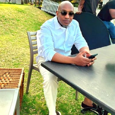 Phofoloyu's profile picture. Be The Change You Want To See