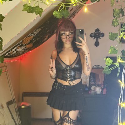 ursexyy_aliicee's profile picture. Can you handle this? DM me