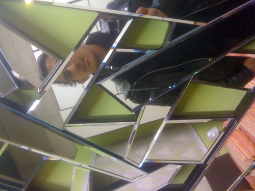 LUCALUBRANO1's profile picture. cantautore di canzoni in italiano e nello slang americano vissuto in usa ritorna a monte di procida fonda i morgana ratis manifestazioni contest serate